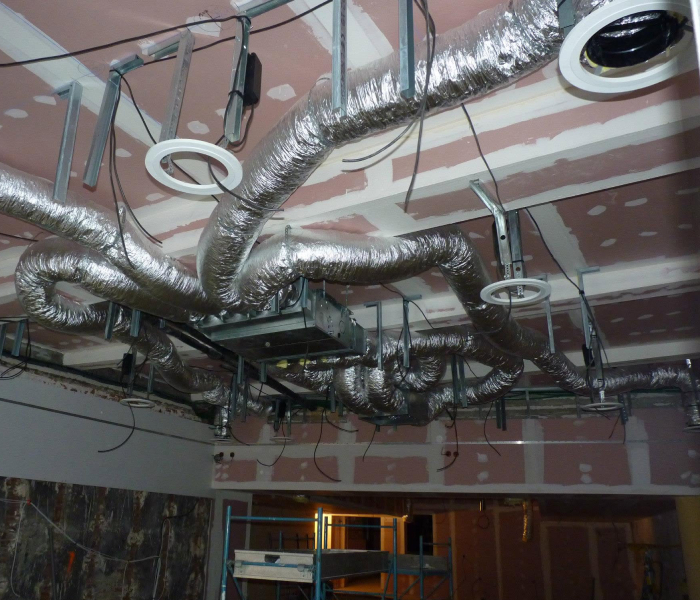 Installation de gaines de climatisation et ventilation par Société Escaffit